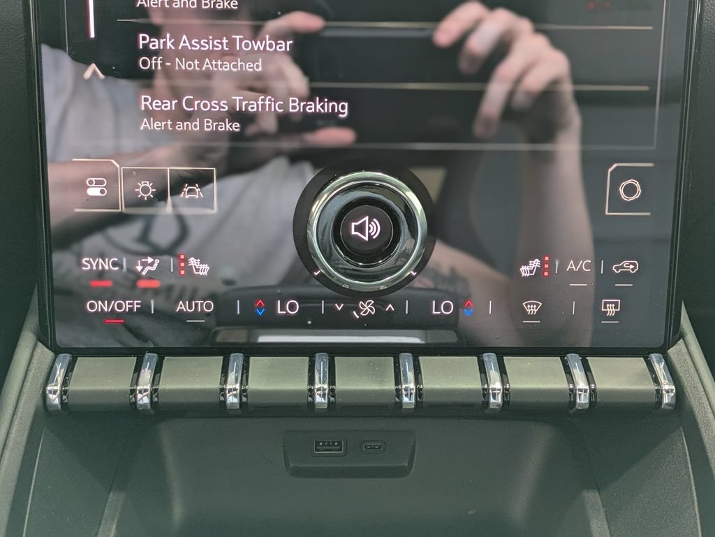 2026 GMC Terrain AT4 - Photo 10