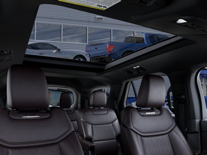 New 2027 Ruby Red Metallic Tinted Clearcoat Ford Platinum™ image 22
