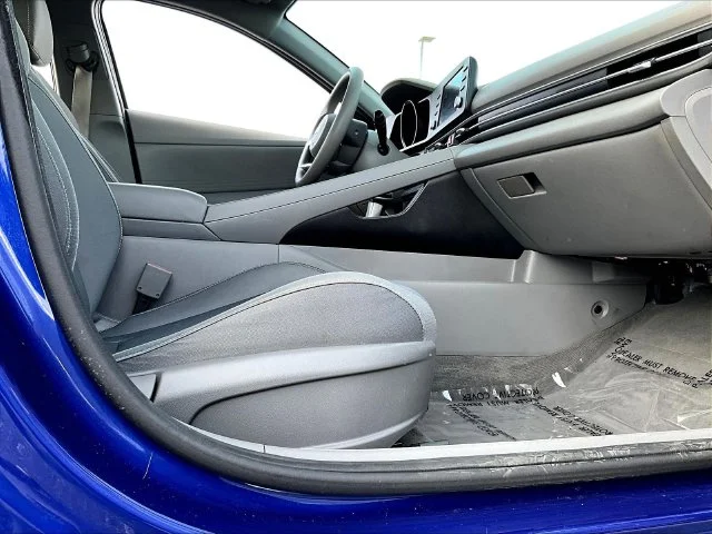 Used 2023 Blue Hyundai SEL image 34