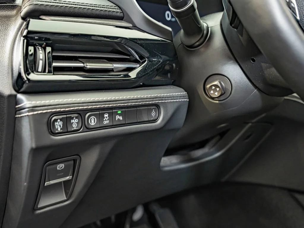 Certified Used 2025 Majestic Black Pearl Acura Advance Package image 20