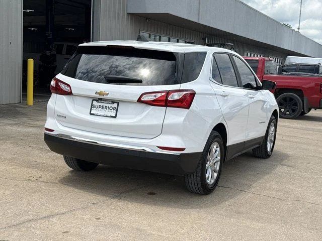 Used 2021 White Chevrolet LT image 3