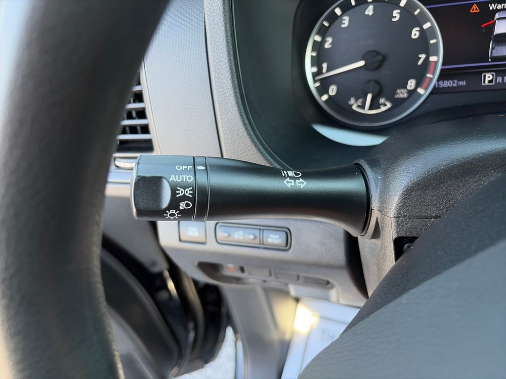 Used 2022 Super Black Nissan S image 31