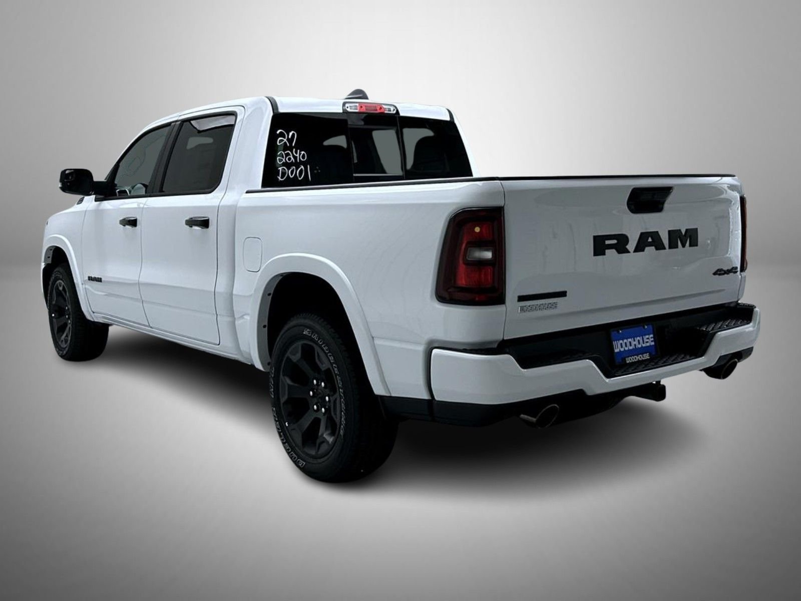 New 2026 Bright White Clearcoat RAM Big Horn/Lone Star image 7