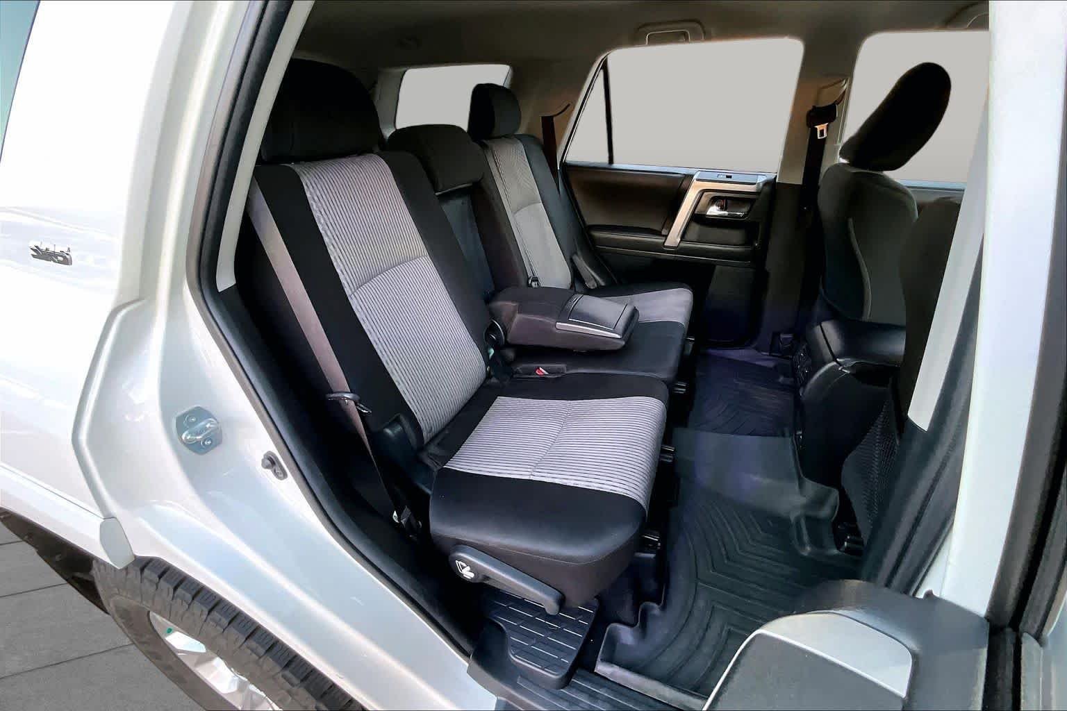 Used 2021 Super White Toyota SR5 image 18