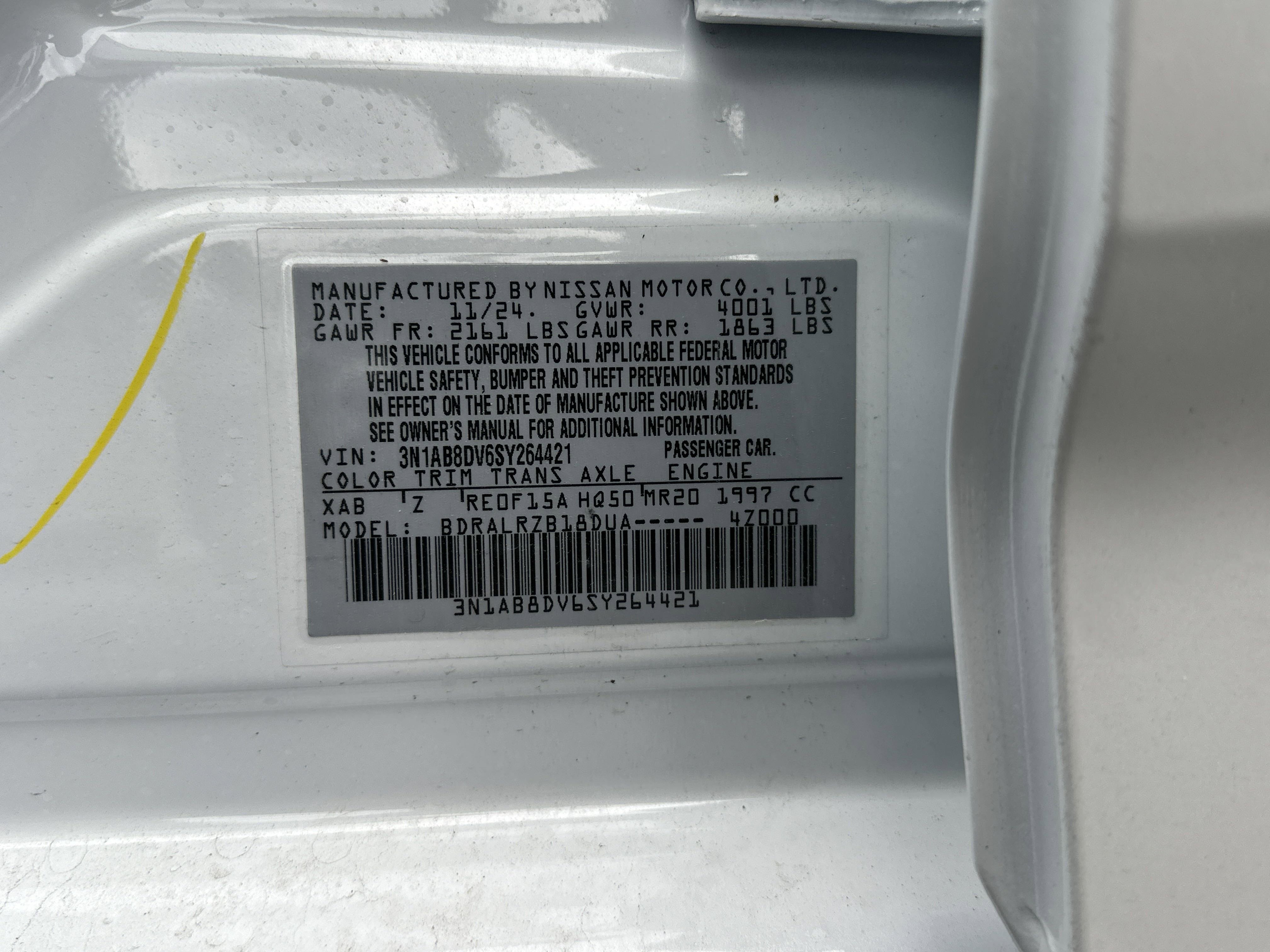 2025 Nissan Sentra SR - Photo 32