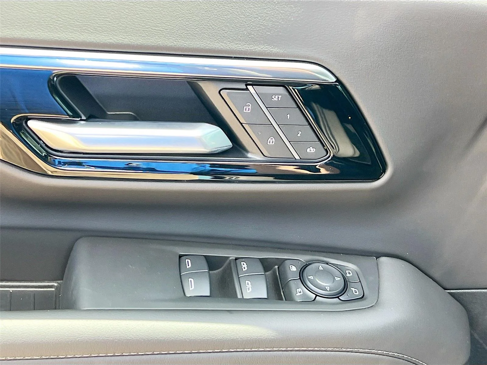 New 2026 Lakeshore Blue Metallic Chevrolet LT image 21