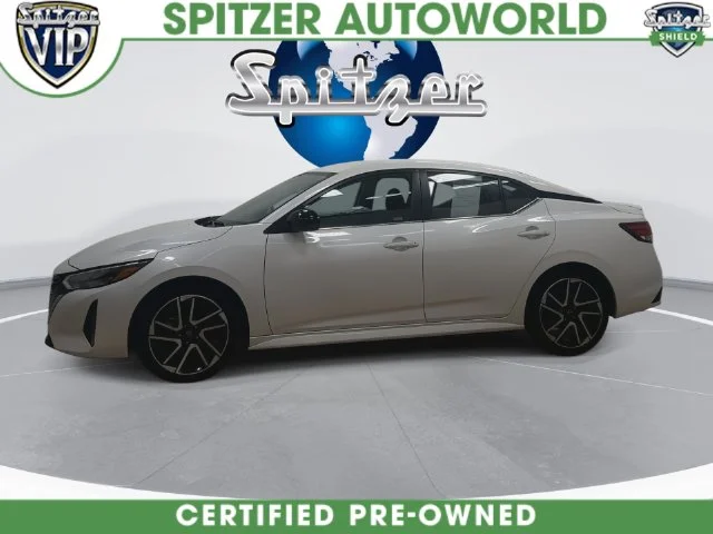 Certified Used 2025 White Nissan SR image 10