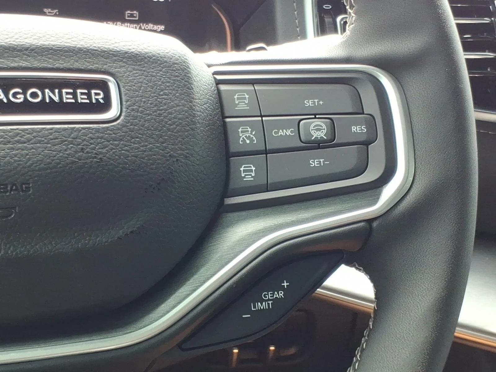 New 2026 High Gloss Black Jeep Limited Reserve image 30