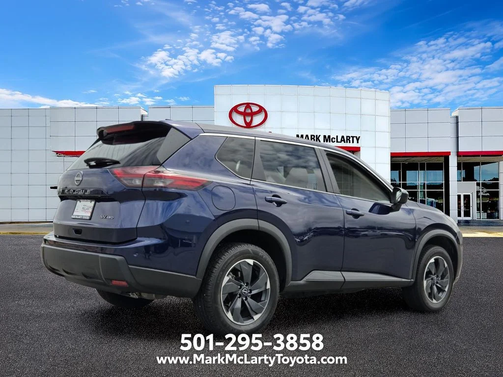 Used 2024 Blue Nissan SV image 5