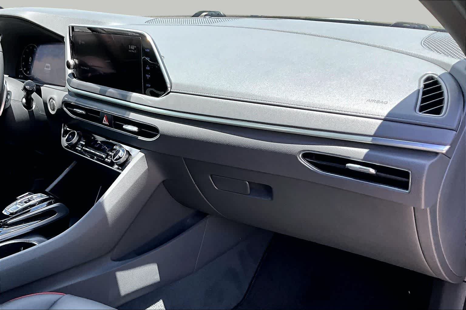 Used 2022 Portofino Gray Hyundai SEL Plus image 20