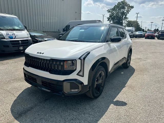 New 2027 Snow White Pearl Kia X-Line S image 11