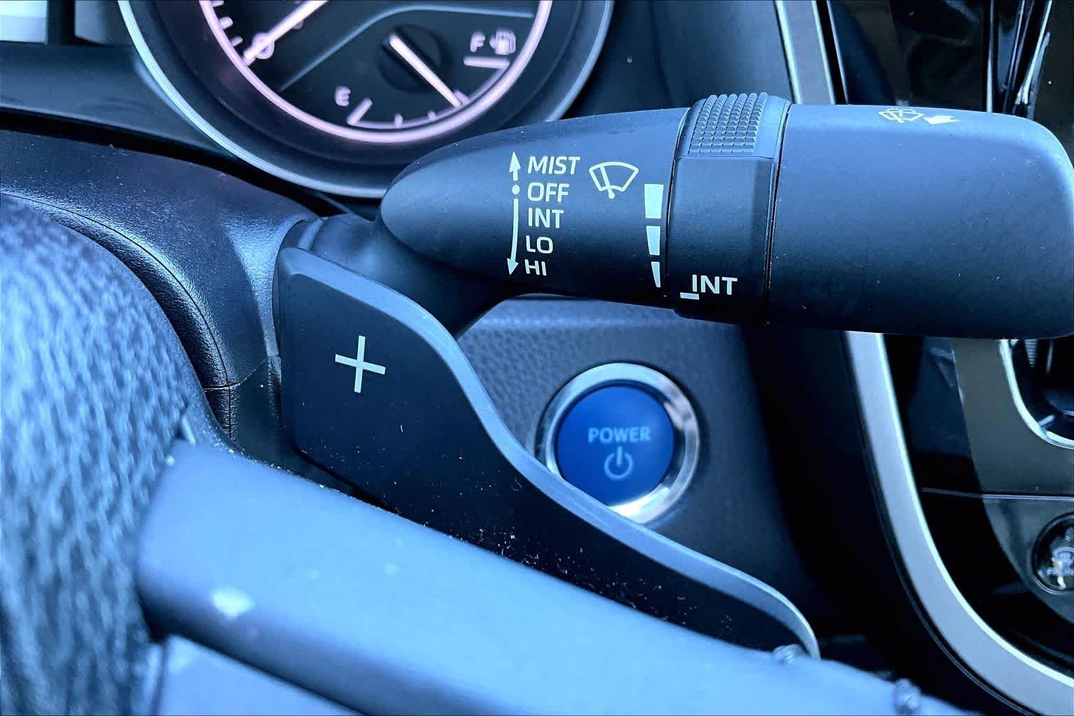 Certified Used 2024 Ice Cap Toyota Hybrid SE image 35