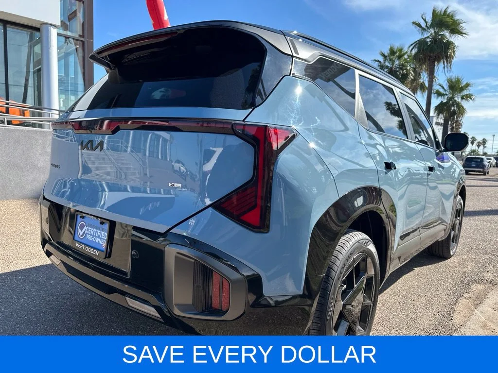 Used 2027 Blue Kia X-Line S image 4