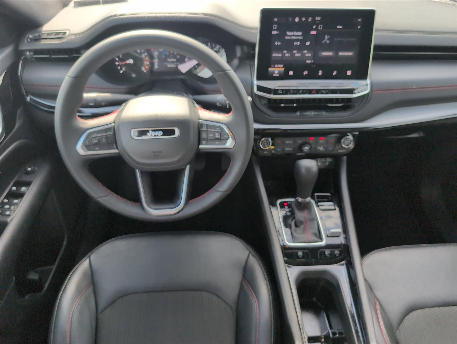 2025 Jeep Compass Trailhawk - Photo 25