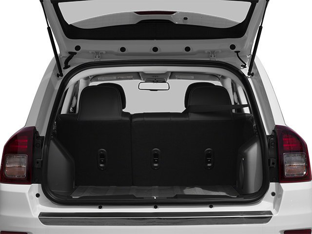 Used 2014 White Jeep Latitude image 14