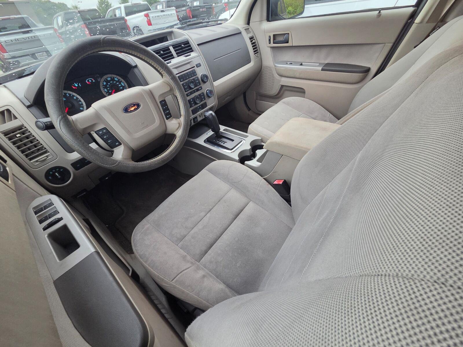 Used 2012 Sterling Gray Metallic Ford XLT image 8