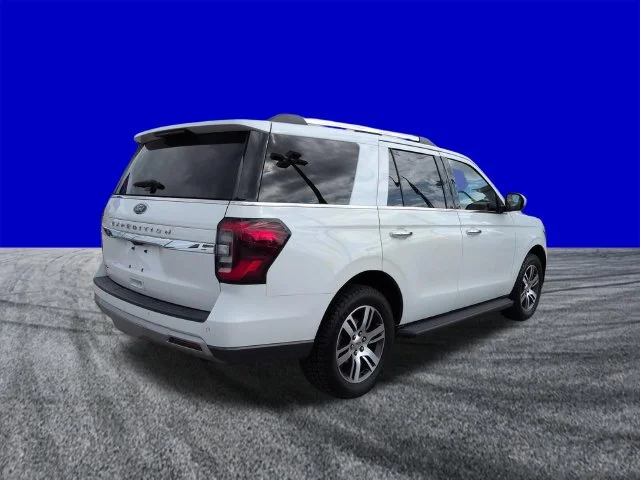 Certified Used 2024 Oxford White Ford Limited image 4