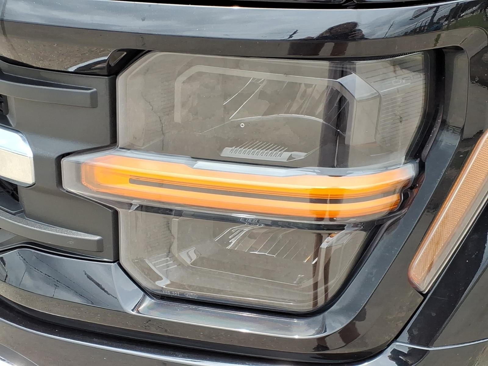 2025 Ford F-150 XLT - 8