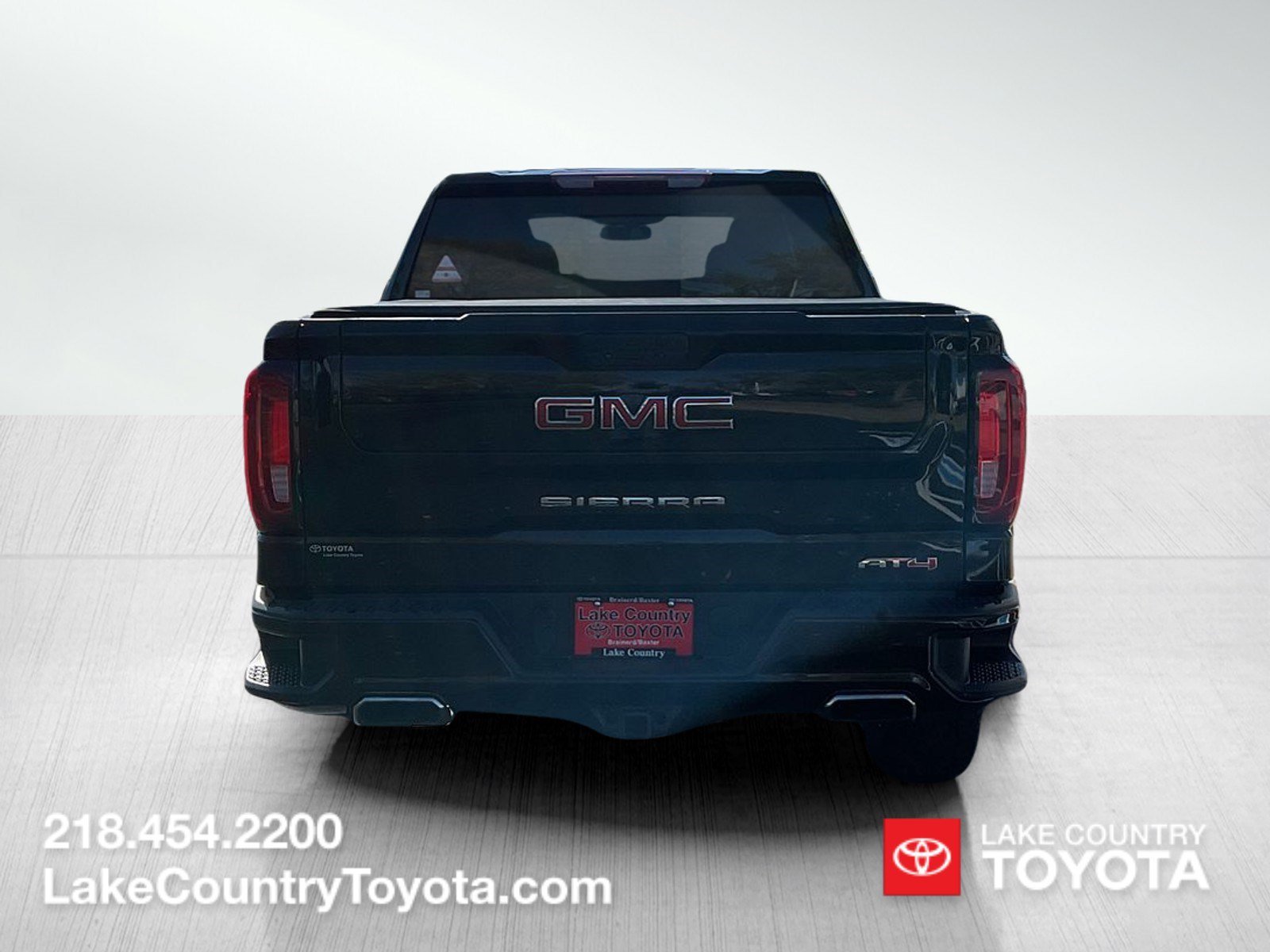 Used 2021 Onyx Black GMC AT4 image 4