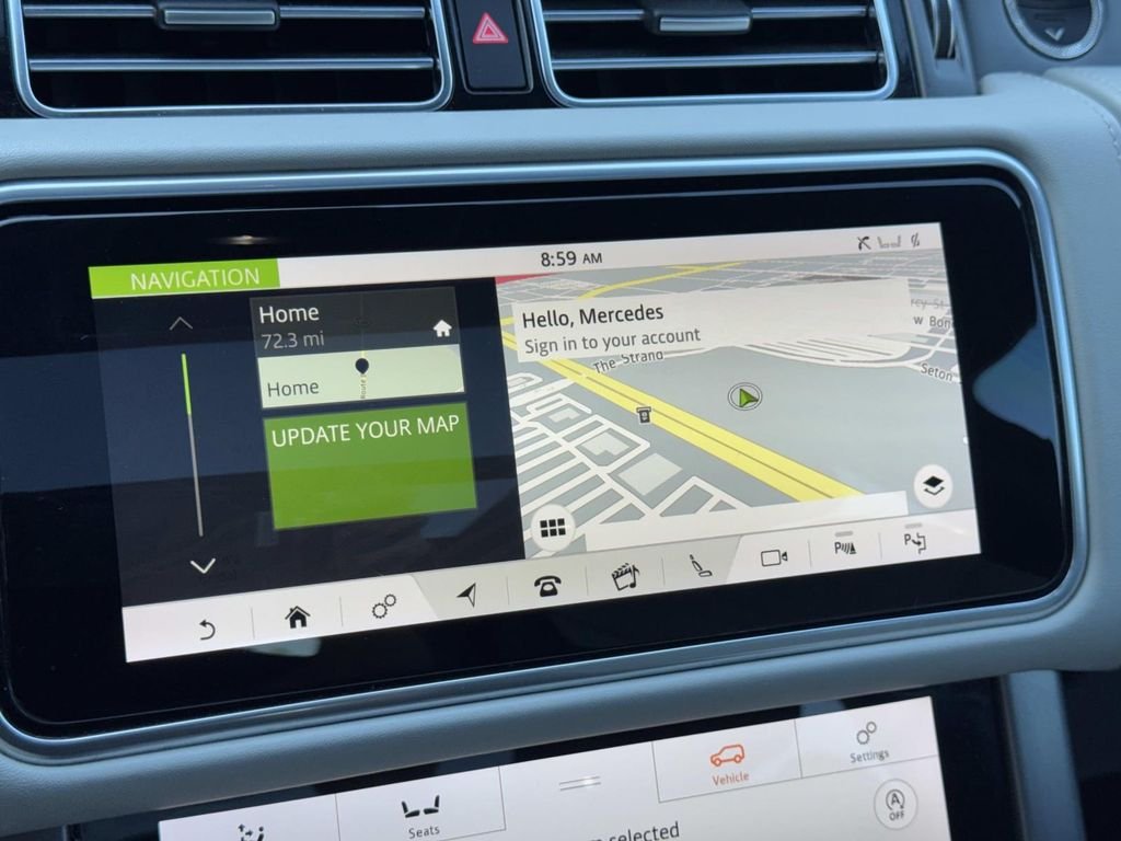 Used 2019 SVO PALETTE WHITE Land Rover SVAutobiography image 26
