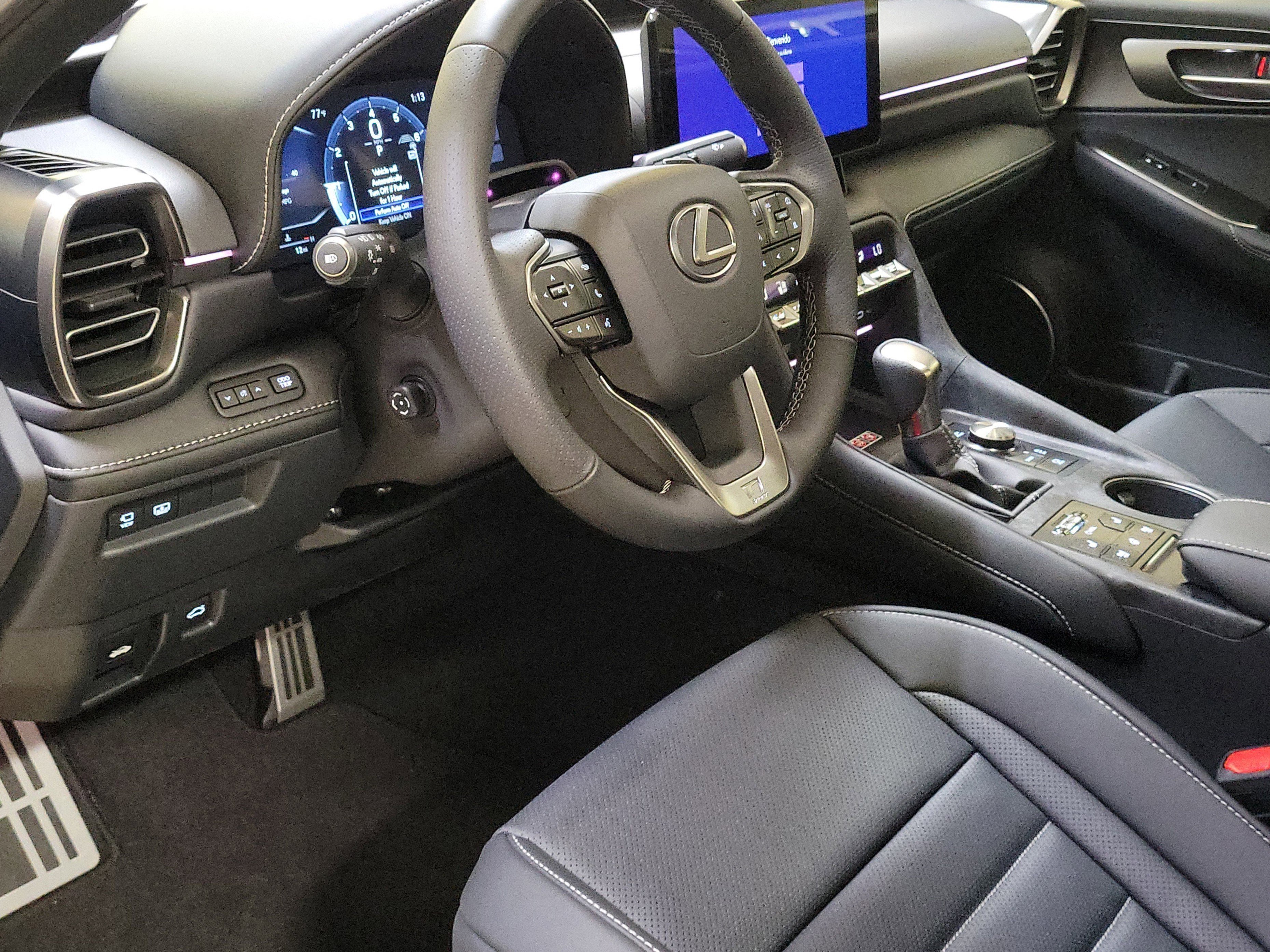 New 2026 Iridium Lexus F SPORT image 9