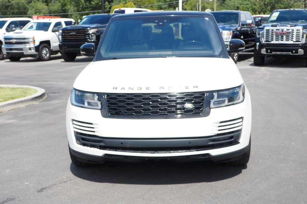 Used 2022 White Land Rover Westminster image 2