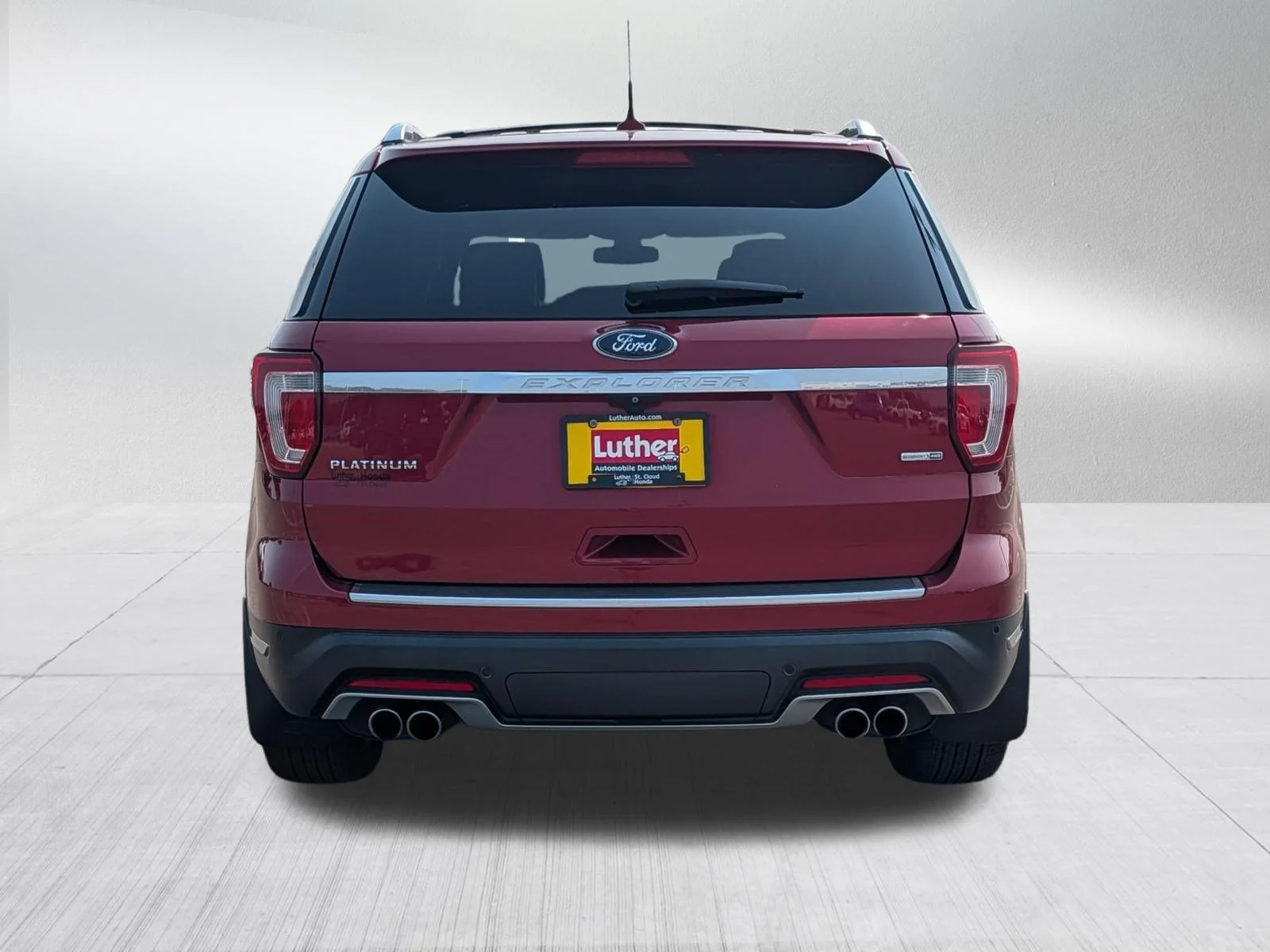Used 2018 Ruby Red Metallic Tinted Clearcoat Ford Platinum image 6