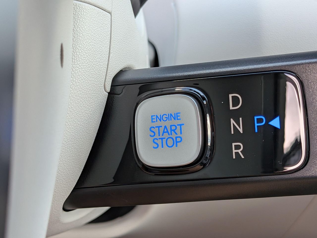 New 2027 Creamy White Pearl Hyundai Limited AWD image 31