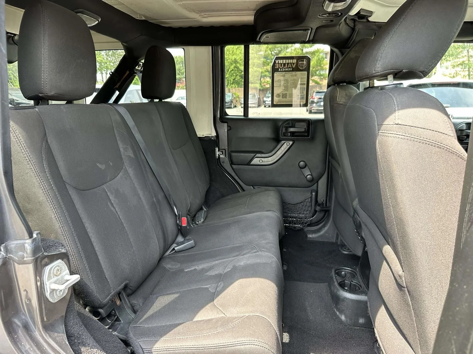 Used 2017 Gray Jeep Unlimited Sport image 31