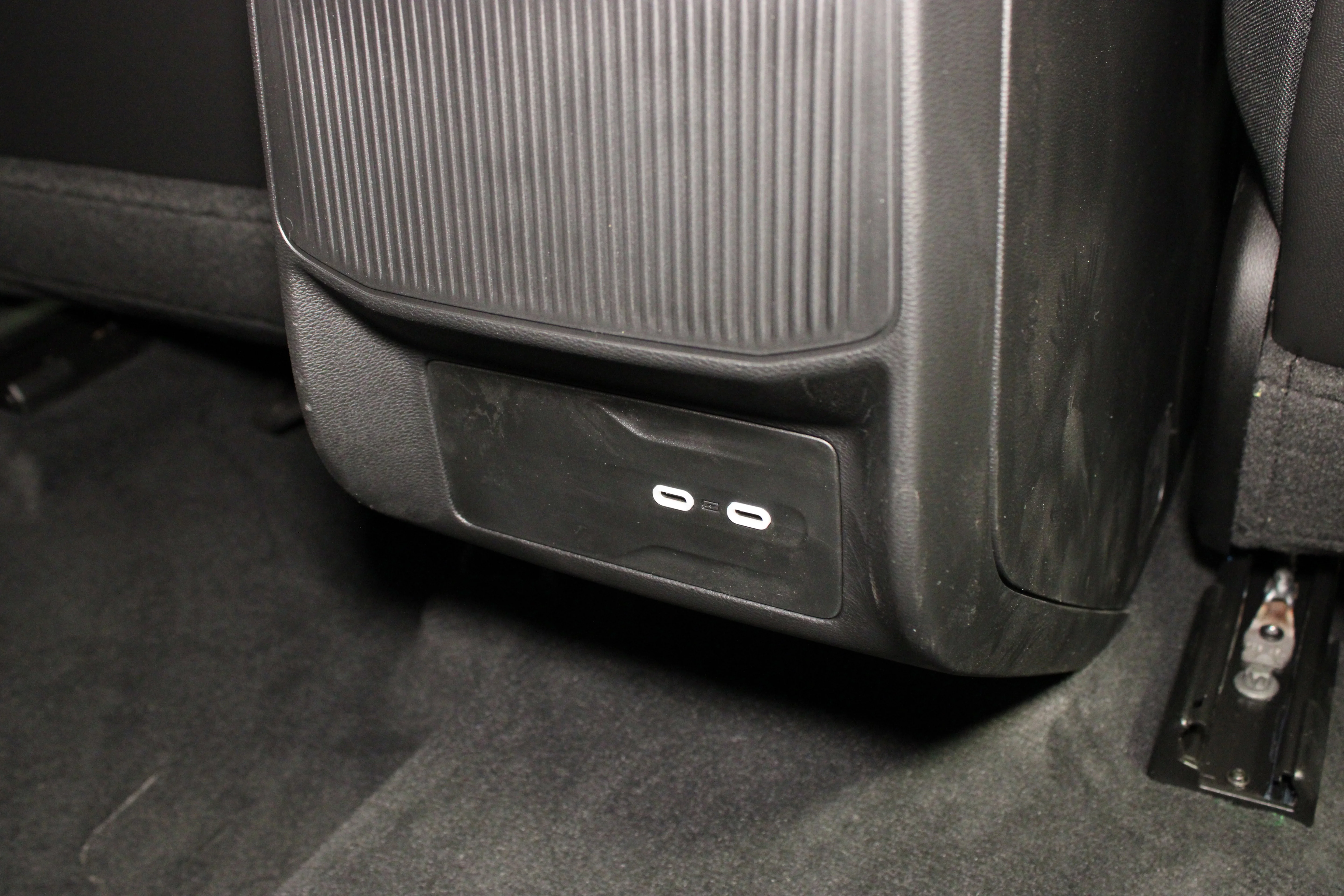 New 2026 Sting-Gray Clear-Coat Exterior Paint Jeep Limited image 16