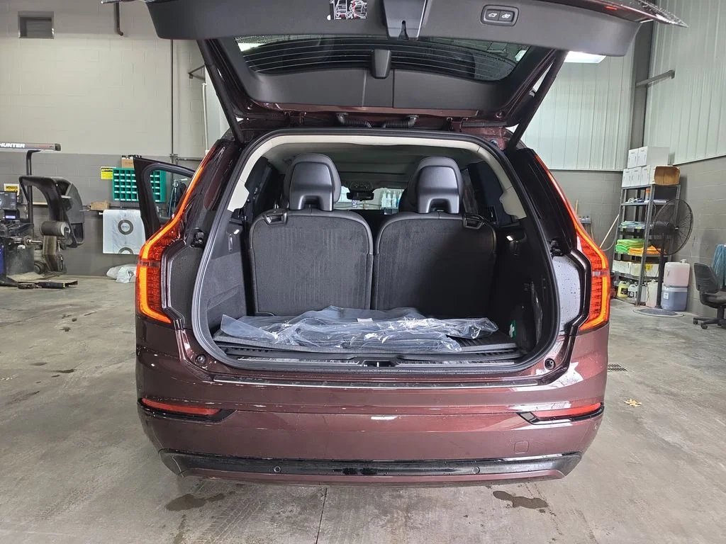 New 2026 Mulberry Red Volvo Ultra image 17
