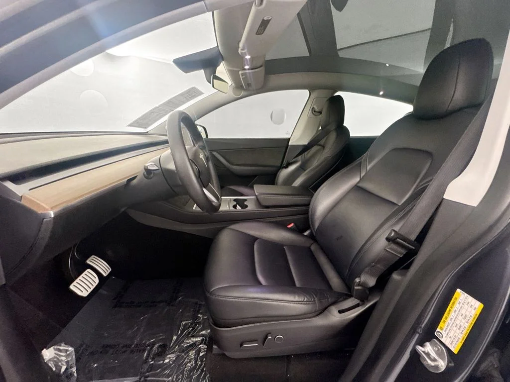 Used 2022 Gray Tesla Performance image 19