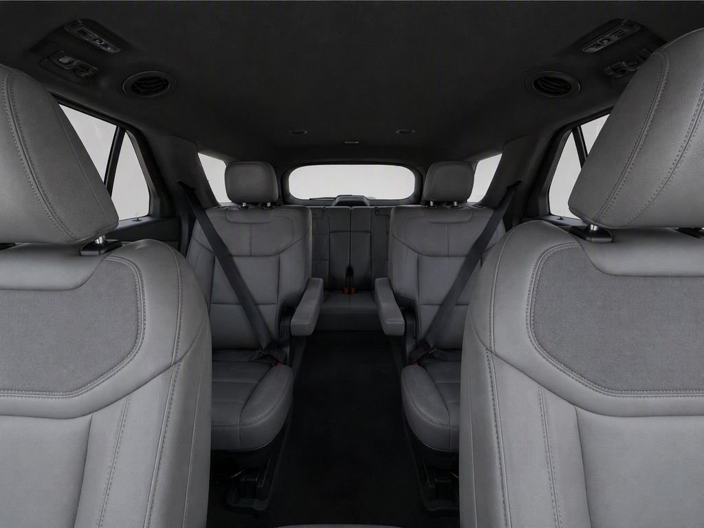 New 2027 Carbonized Gray Metallic Ford Active image 17