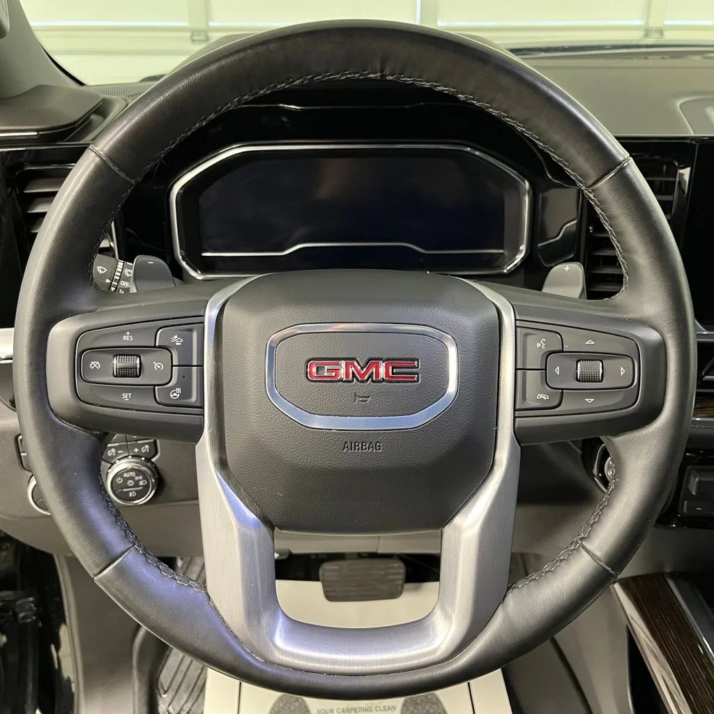 Used 2024 Black GMC Elevation image 27