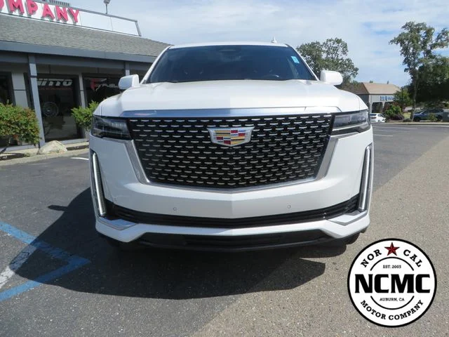 Used 2023 White Cadillac Premium Luxury image 8