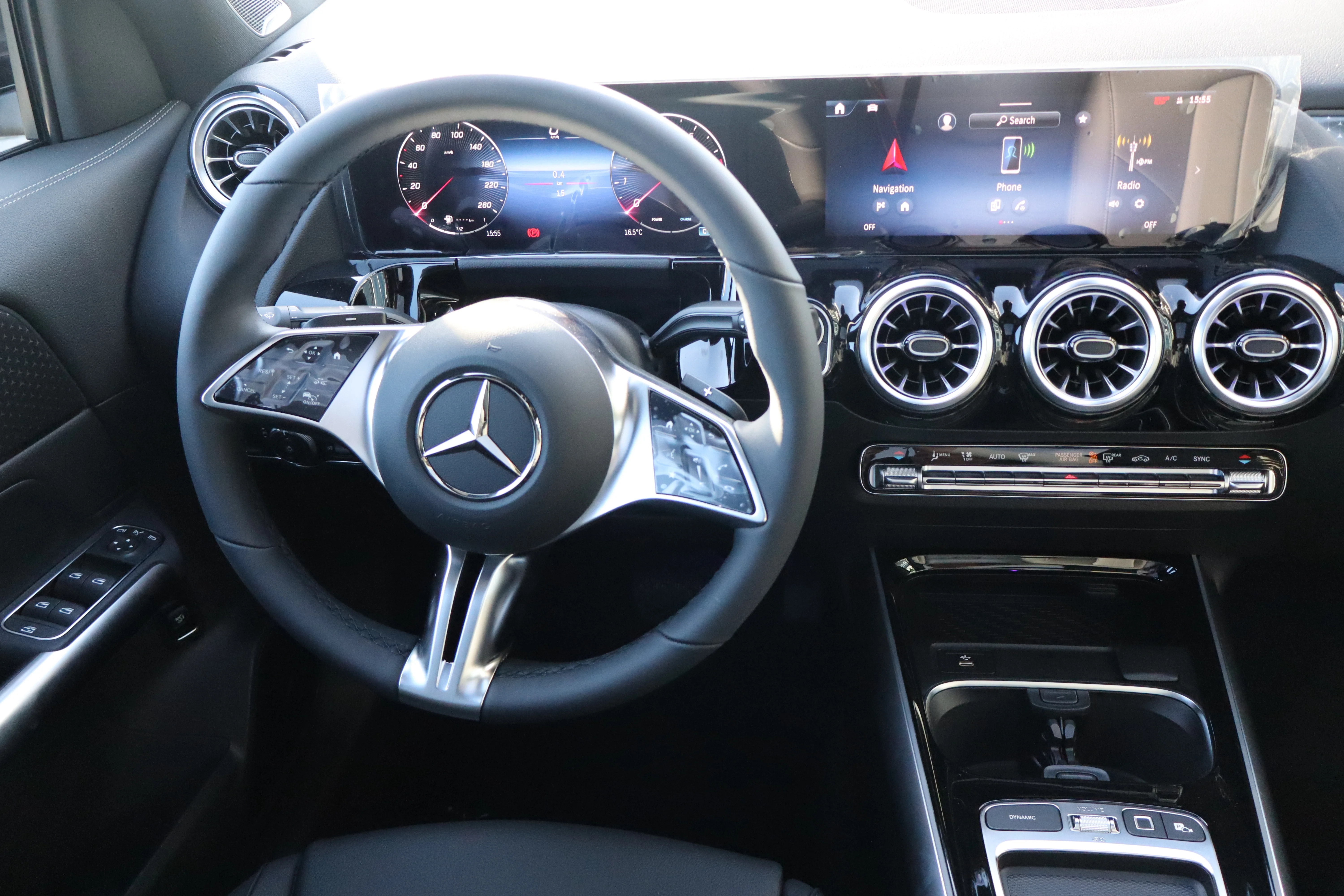 New 2026 Black Mercedes-Benz 250 4matic Suv image 30