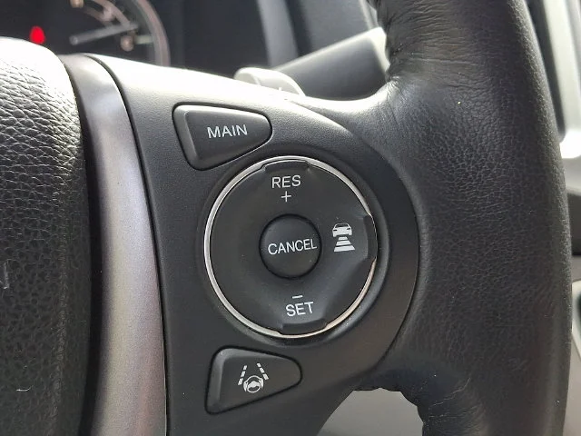 Used 2020 Silver Honda RTL image 24