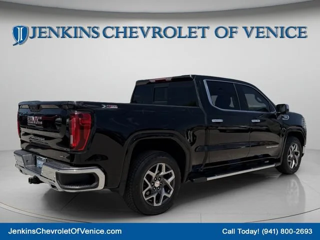 Used 2023 ONYX BLACK GMC SLT image 6