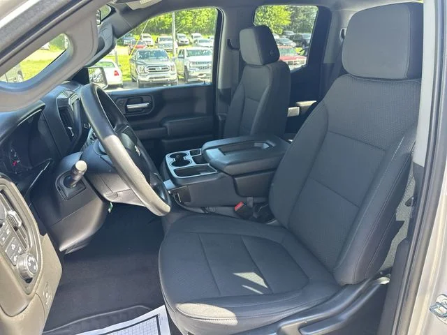 Used 2021 Silver Chevrolet Custom image 15