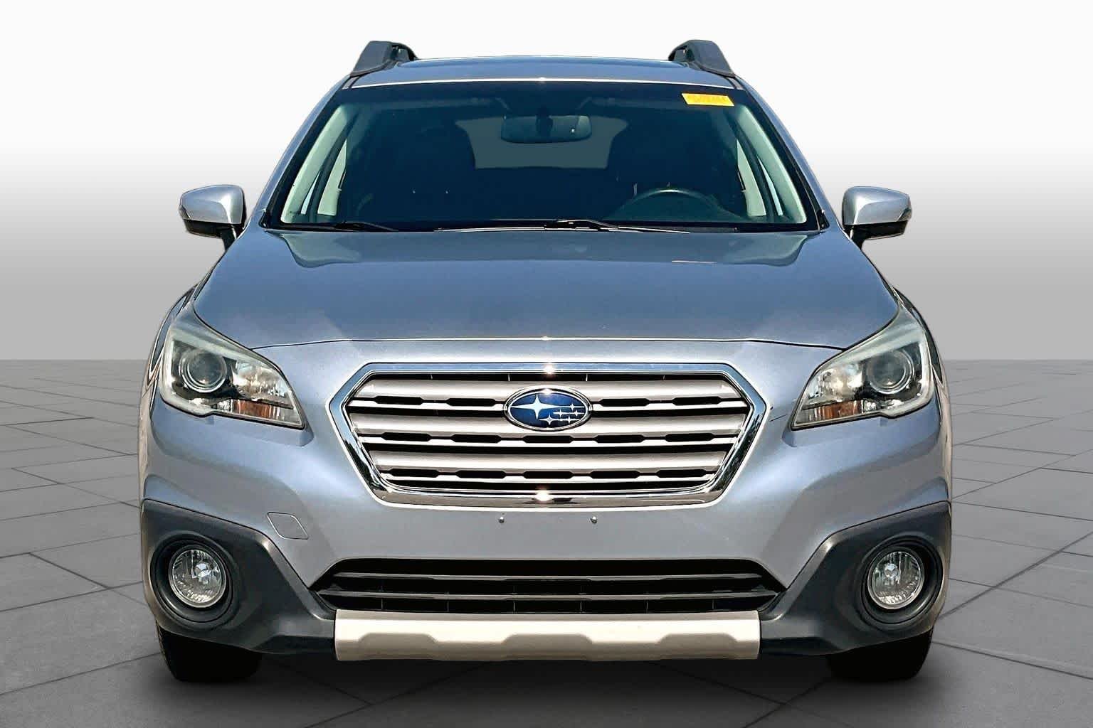 Used 2015 Ice Silver Metallic Subaru 2.5i Limited image 4