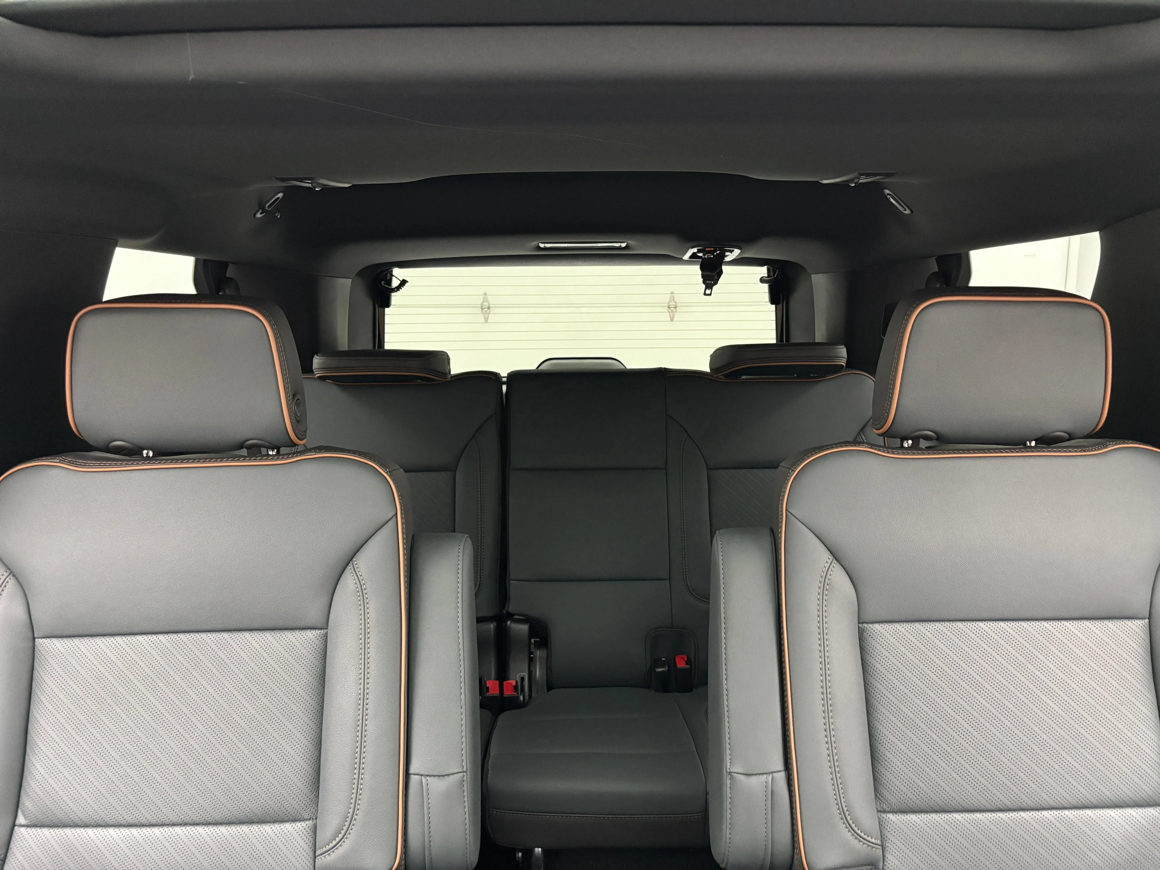 2026 GMC Yukon AT4 - Photo 44