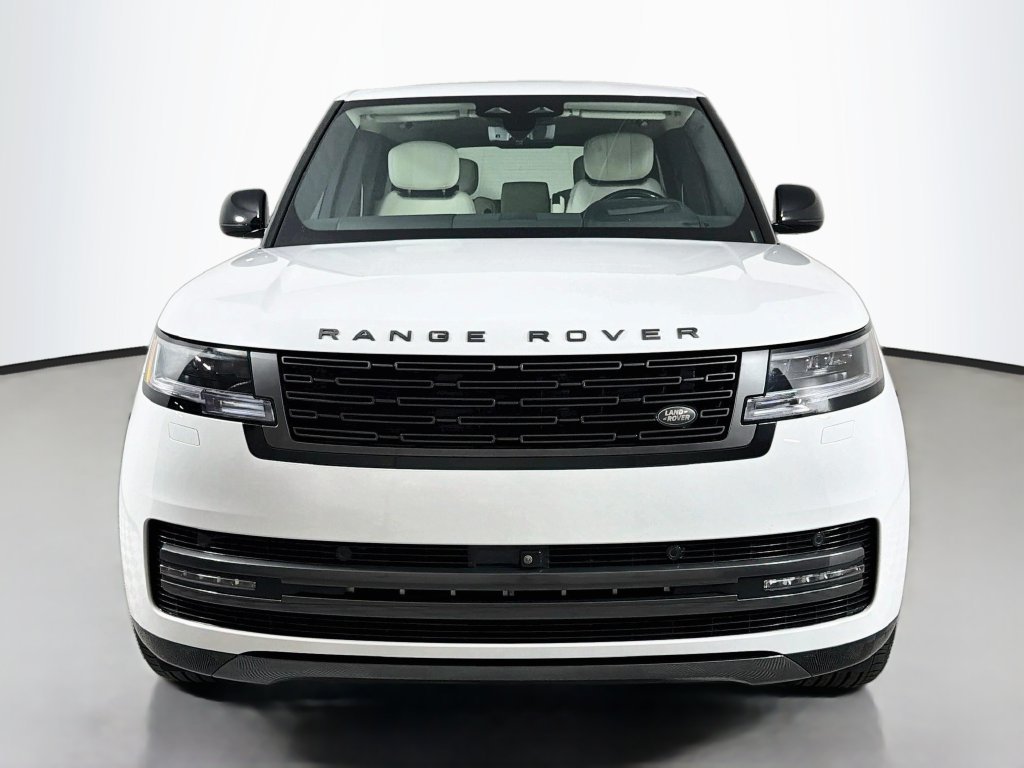 Certified Used 2024 White Land Rover Autobiography image 2
