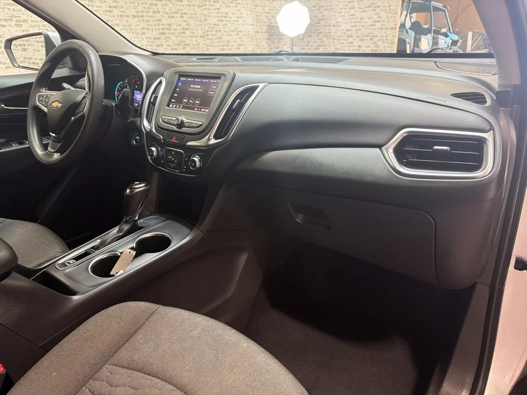 Used 2021 Silver Ice Metallic Chevrolet LT image 12