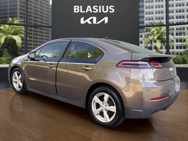 Used 2014 Brown Chevrolet Base image 3