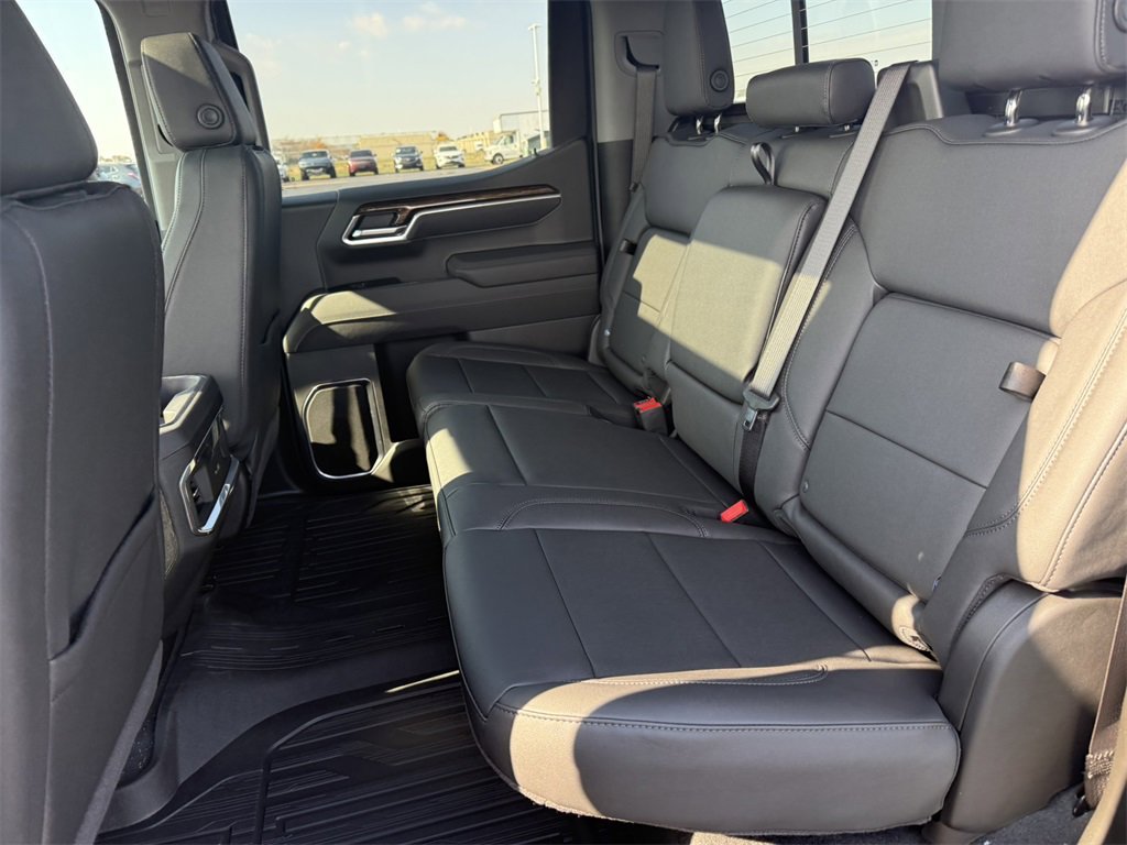 2026 GMC SIERRA - Image 32
