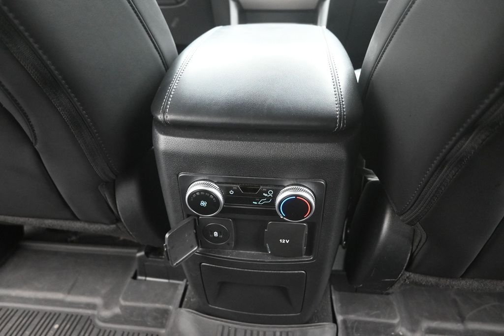 Used 2023 Black Ford XLT image 14