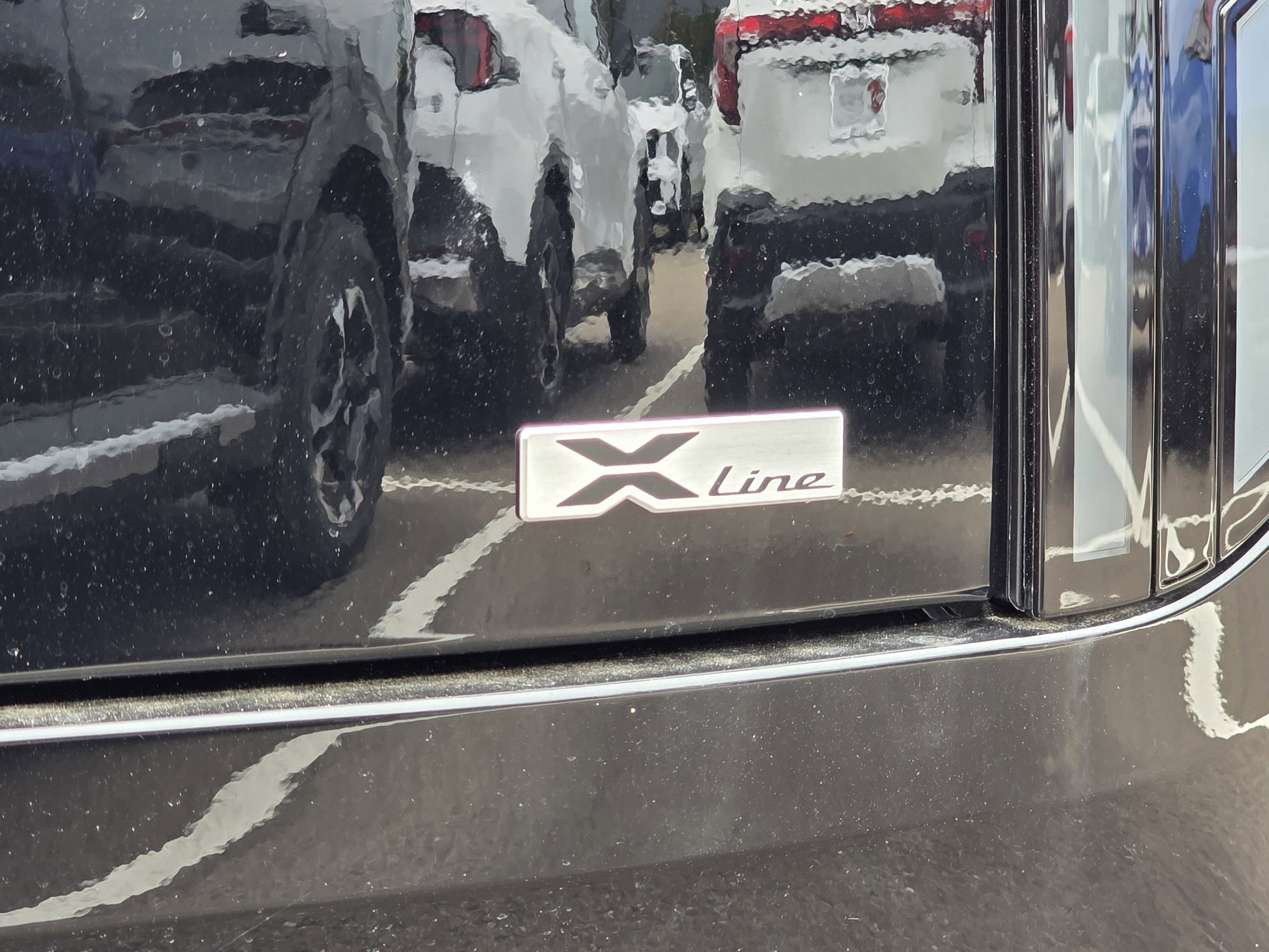 New 2027 Ebony Black Kia X-LINE SX image 27