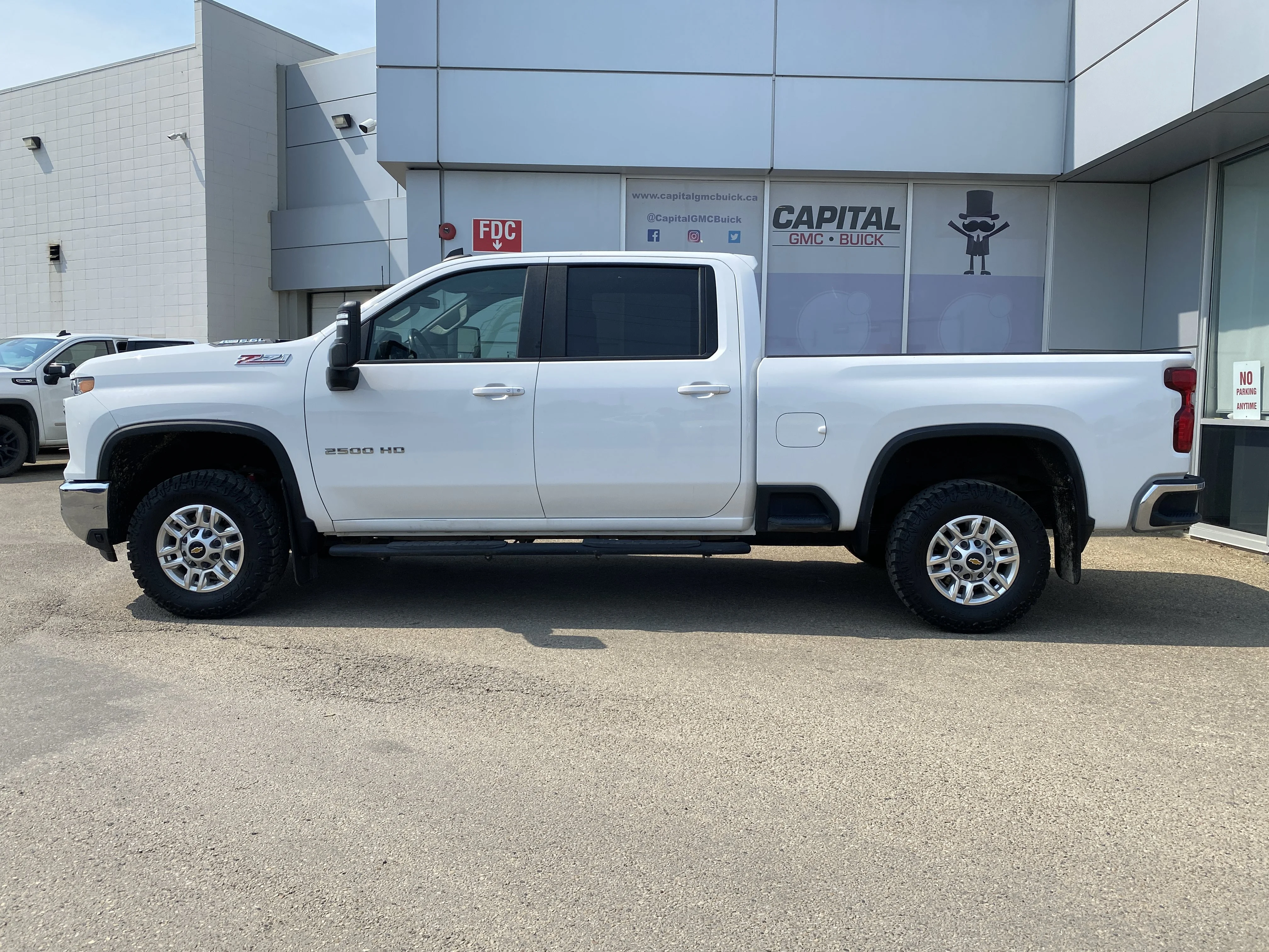 Used 2024 White Chevrolet 4WD Crew Cab 159 LT * TOW PACKAGE * HEATED SEATS * image 2