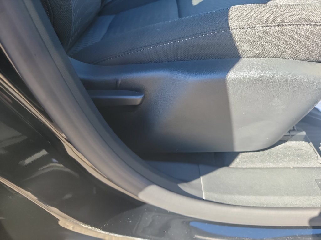 New 2027 Mosaic Black Metallic Chevrolet LT image 22