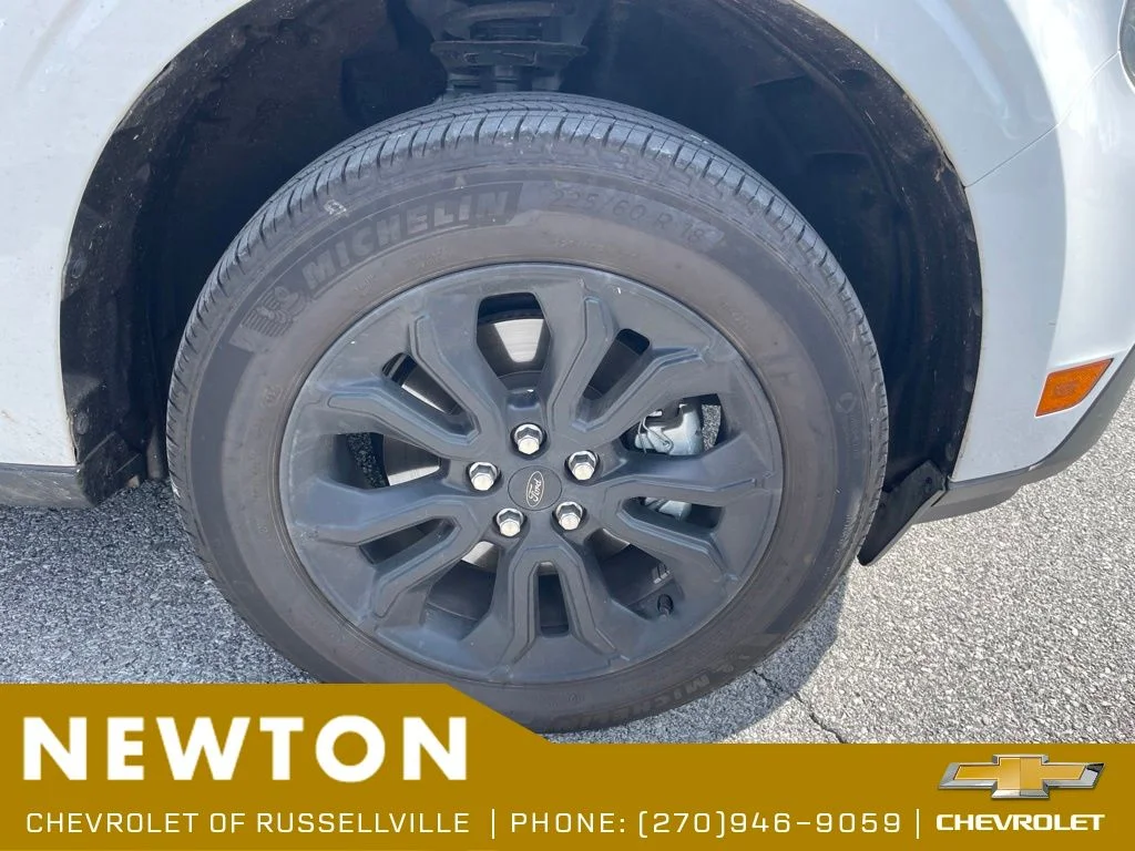 Used 2024 Oxford White Ford XLT image 16